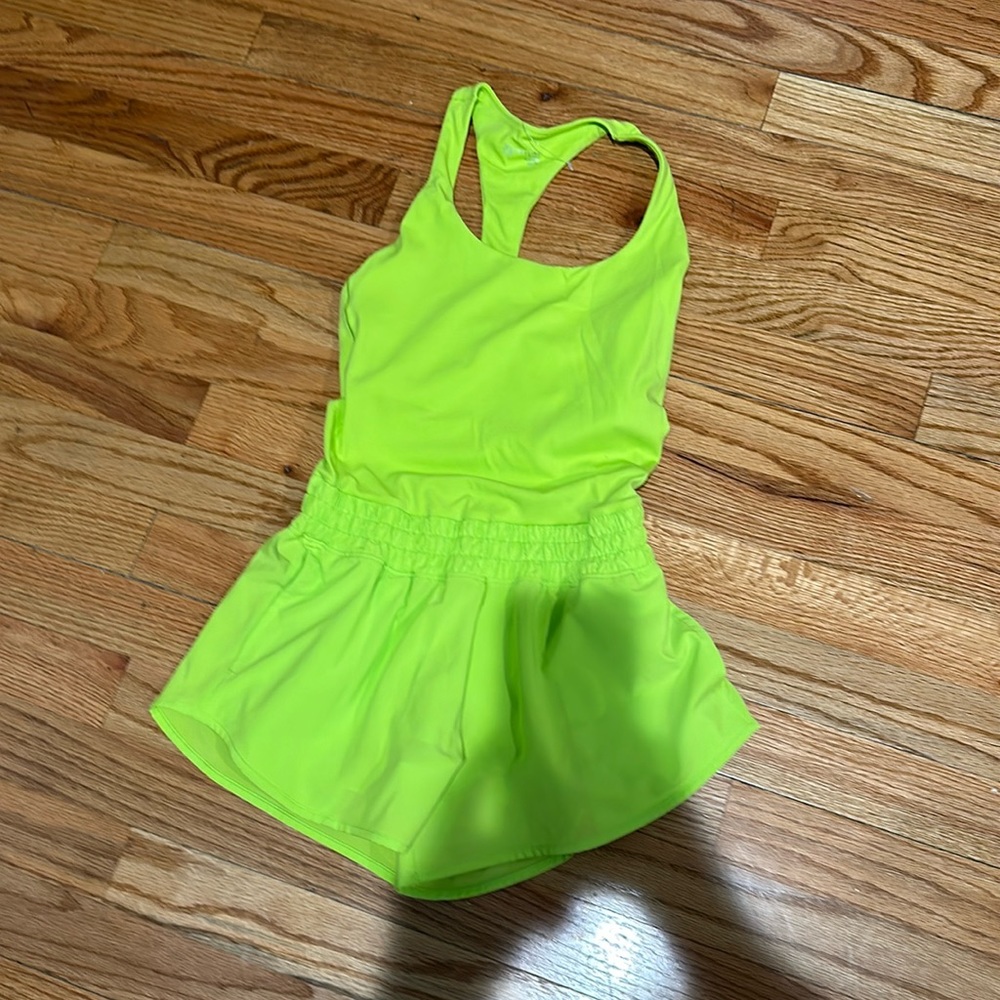 Aerie Offline real me hot stuff romper Lime Slush XS nwot